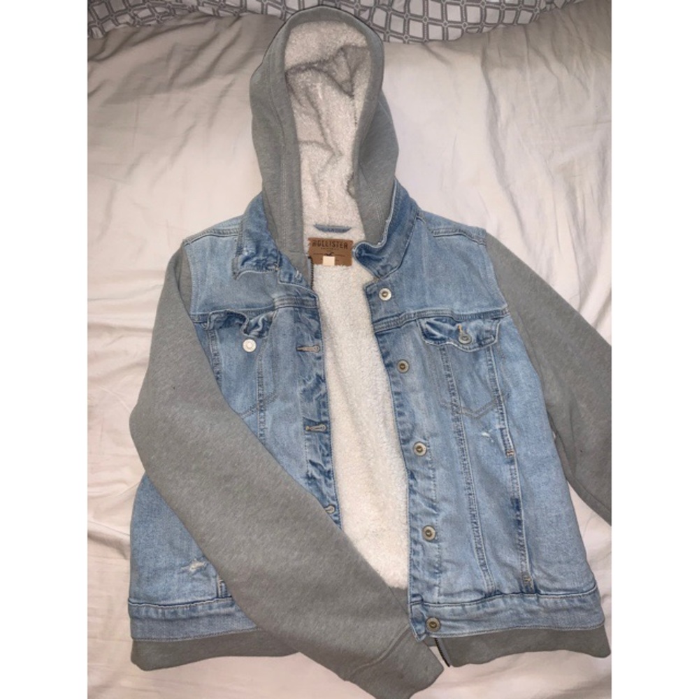 Hollister jacket